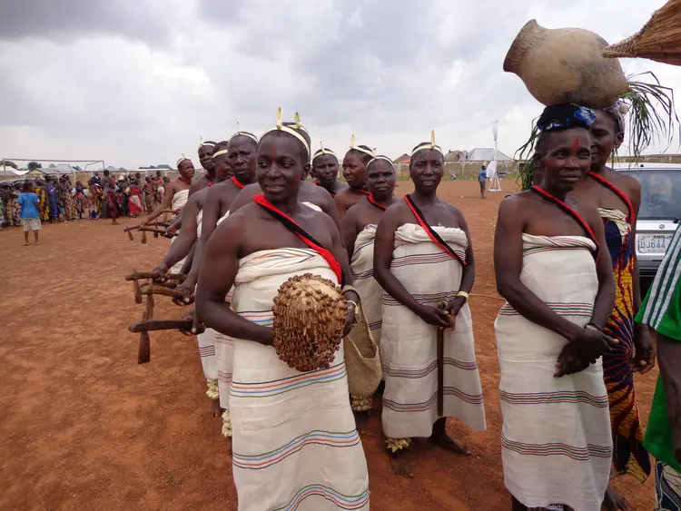 Women dancers (Mat kook ceer mo)